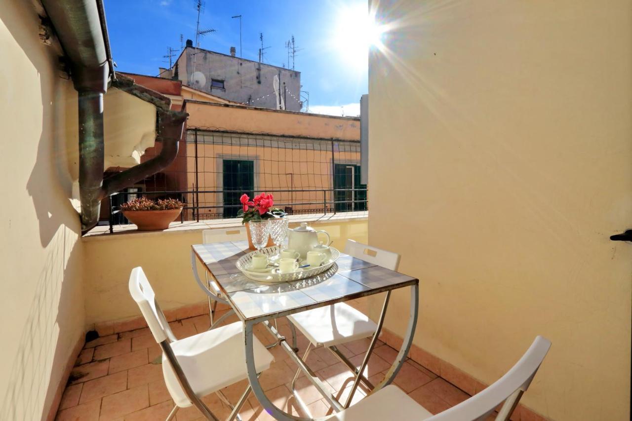 Monti Charming Apartment - Rome Short Let Service מראה חיצוני תמונה