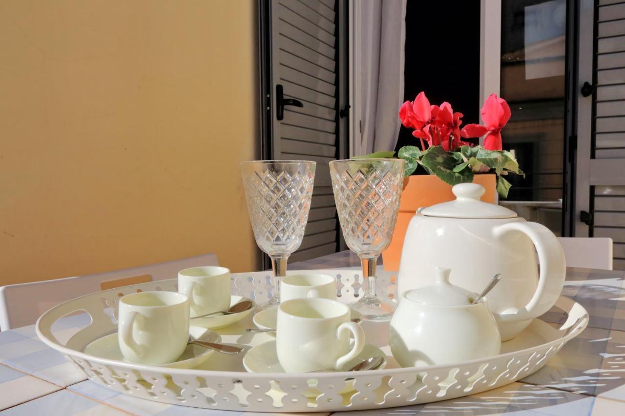 Monti Charming Apartment - Rome Short Let Service מראה חיצוני תמונה